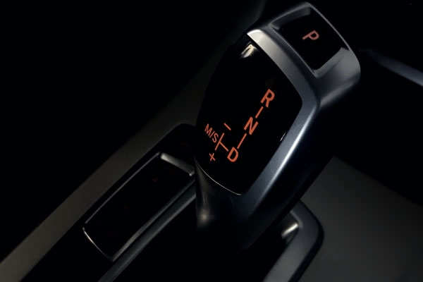 連接器行業(yè)2018年發(fā)展趨勢穩(wěn)中向好